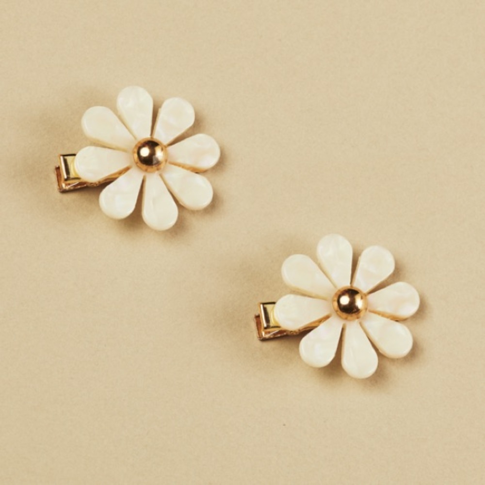 EACH JEWELS Flower Barrette Set 🌸
